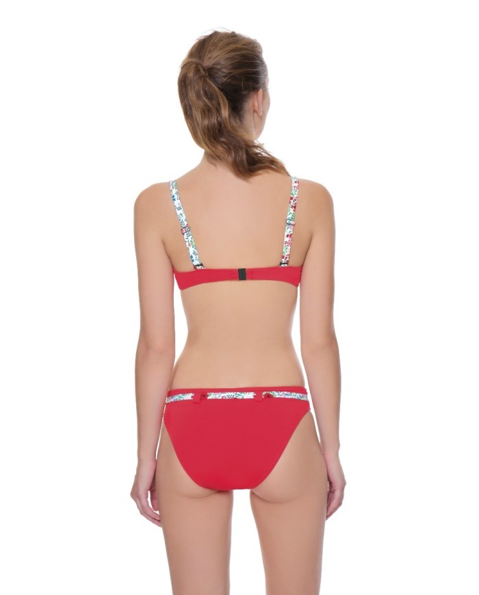 Top Bikini Capacidad Escote Halter Con Corte En Sisa Copa C Rojo