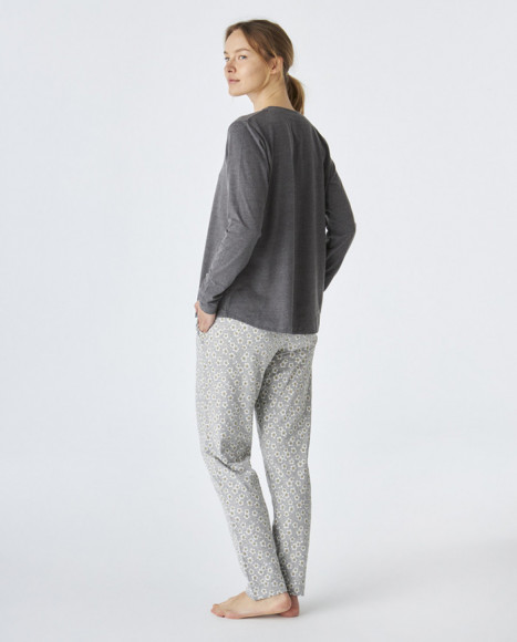 Pijama de mujer de algodón de color gris