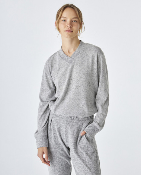 Pijama de mujer de punto de color gris