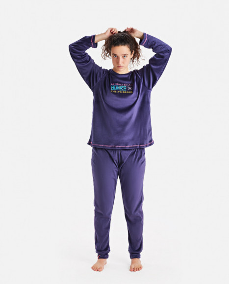 Pijama para mujer de terciopelo en color morado