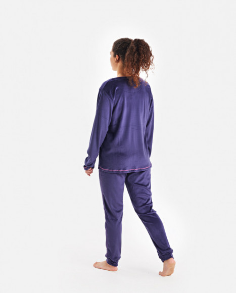 Pijama para mujer de terciopelo en color morado