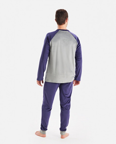 Pijama para hombre de terciopelo en color morado