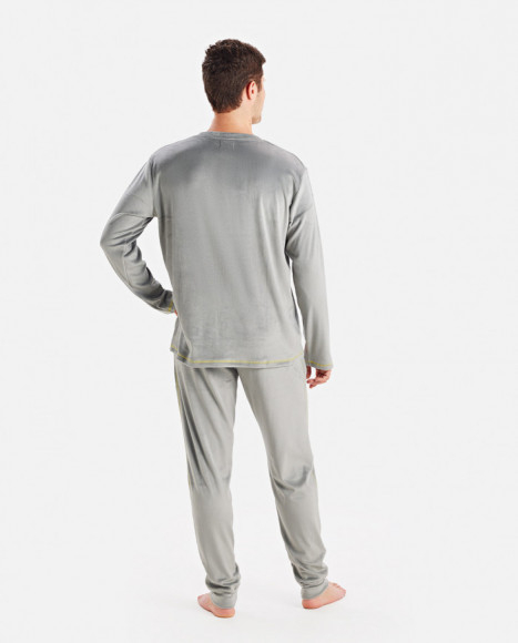 Pijama para hombre de terciopelo en color gris